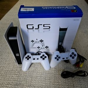 Gamestation retro game console